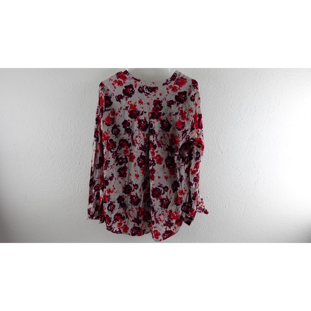 Lucky Brand Floral Blouse Red and Purple Design With Sleeves you can make 3/4 - Picture 4 of 11